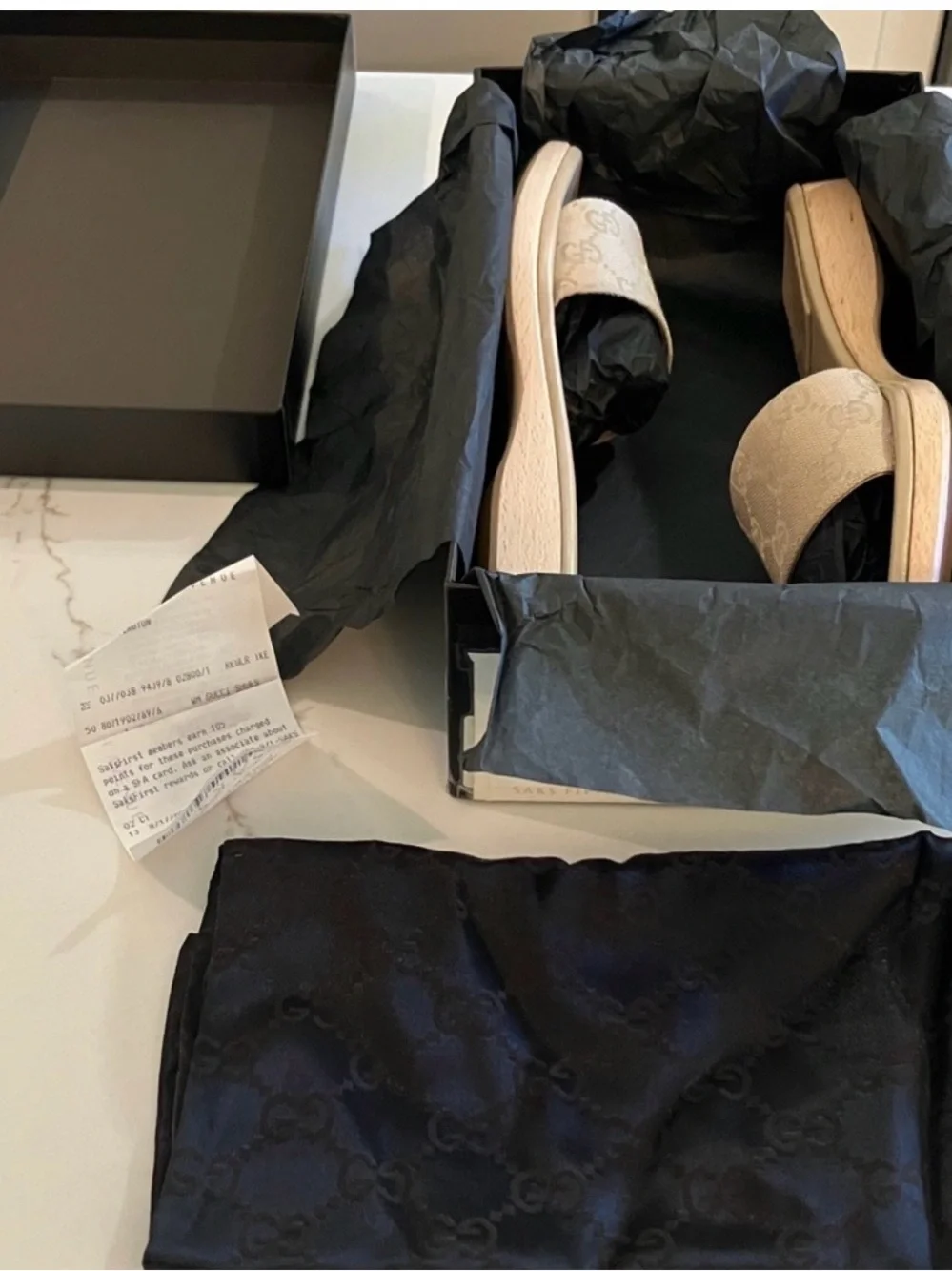 Gucci Beige Monogram Slide Sandals 9.5 - Picture 2 of 16
